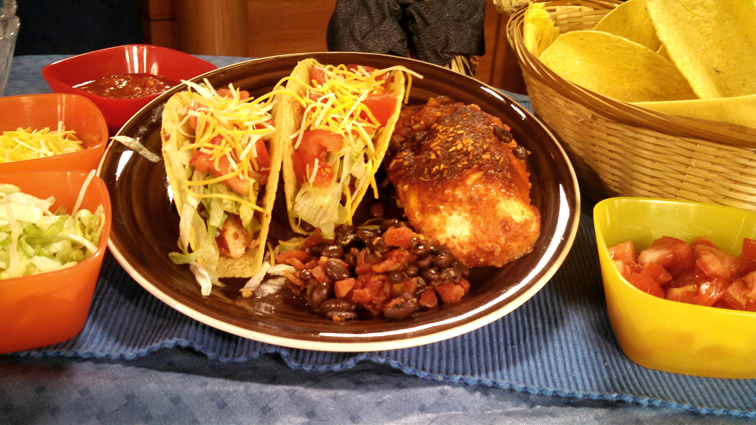 slow-cooker-black-bean-and-crispy-tacos-kansas-farm-food