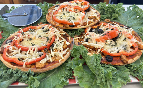 Meatless pita pizza recipe