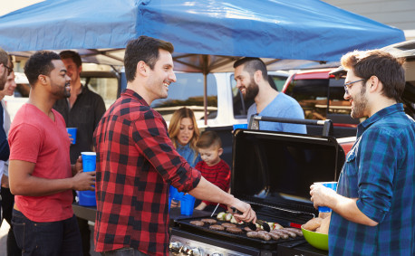 Best Tailgating Recipes and Tips