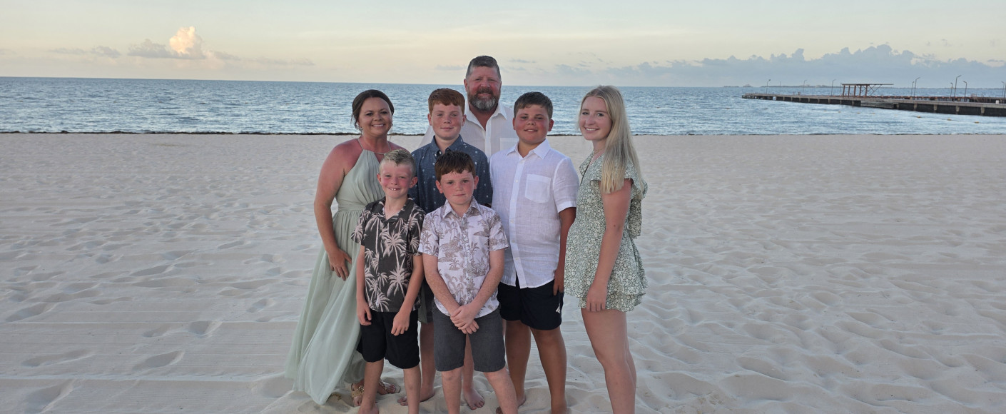 Woelk family, Kansas sorghum farmers