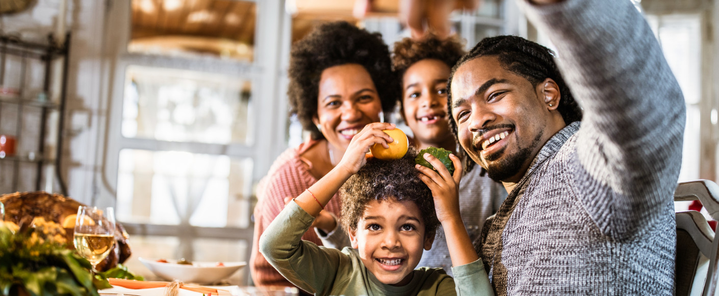 Family holiday selfie - celebrate Thanksgiving