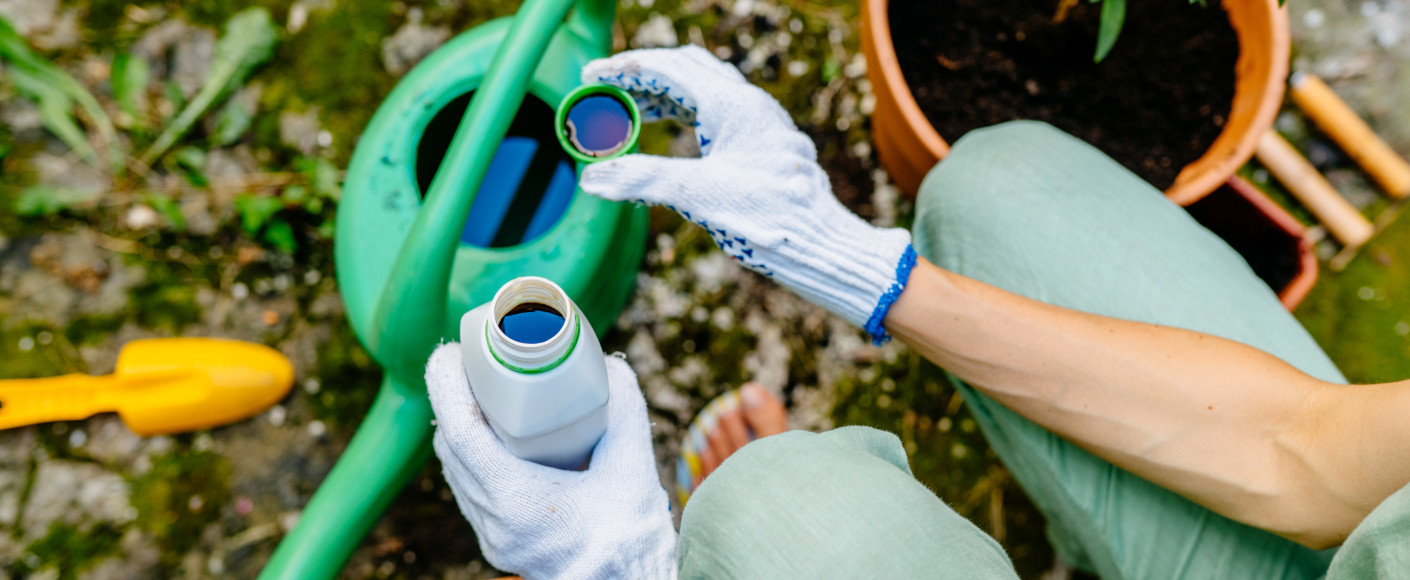 Fertilizer in the garden