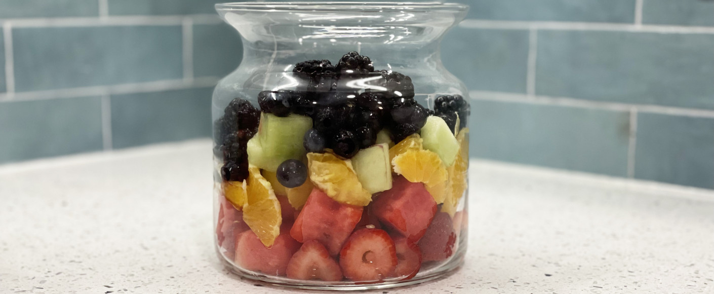 Rainbow fruit bowl horizontal