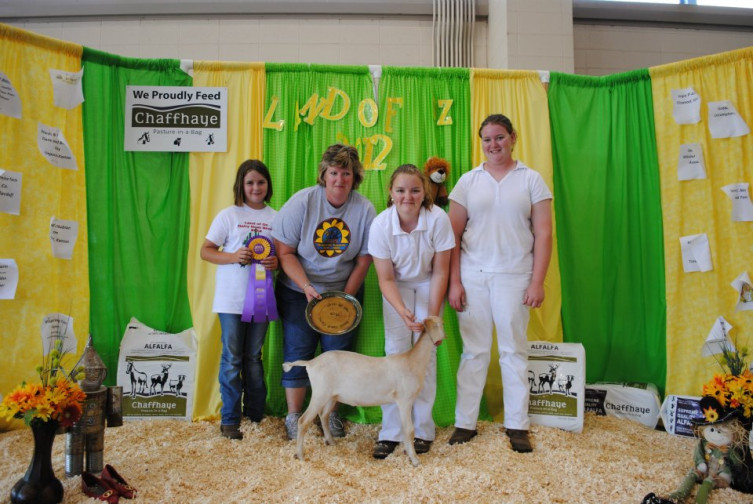 Varner Girls: Youth Raise Goats in Kansas