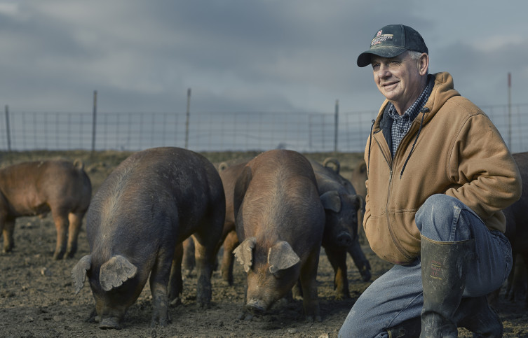 Good Farms: Kansas Pig Farmers