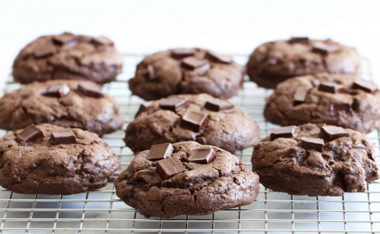 Double Chocolate Chickpea Flour Cookies 21st Century Bean