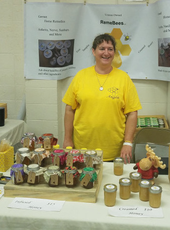 RemeBees Angela at farmers market