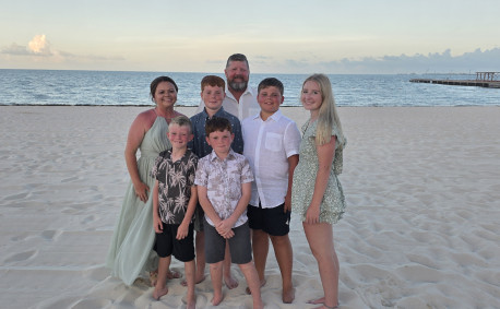Woelk family, Kansas sorghum farmers