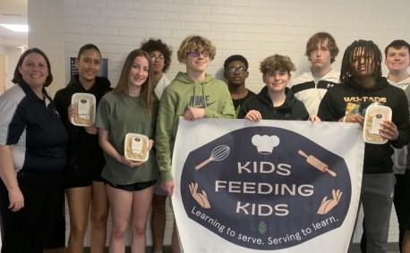 Kids Feeding Kids class