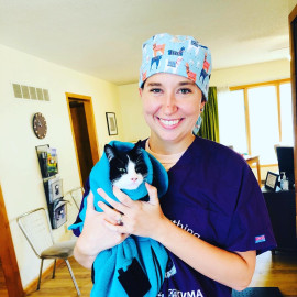 Alissa Kirchhoff - Black Dog Veterinary Services